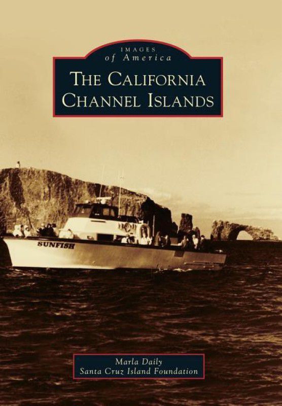 The California Channel Islands  (English, Paperback, Daily)