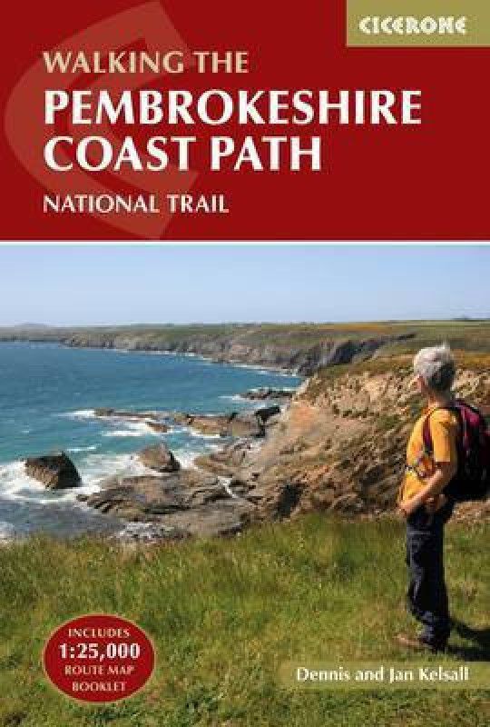 The Pembrokeshire Coast Path  (English, Paperback, Kelsall Dennis)