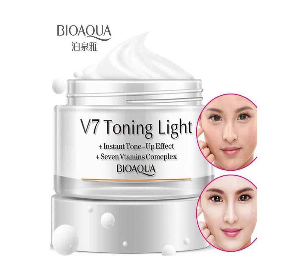BIOAQUA V7- Cream Toning Light - China + YC PEEL OFF Musk - Thailand + YC Whitening Face Wash Milk Extract - 100ml - Thailand+ Fa Pink Passion Roll on   (UAE) Combo Offer 