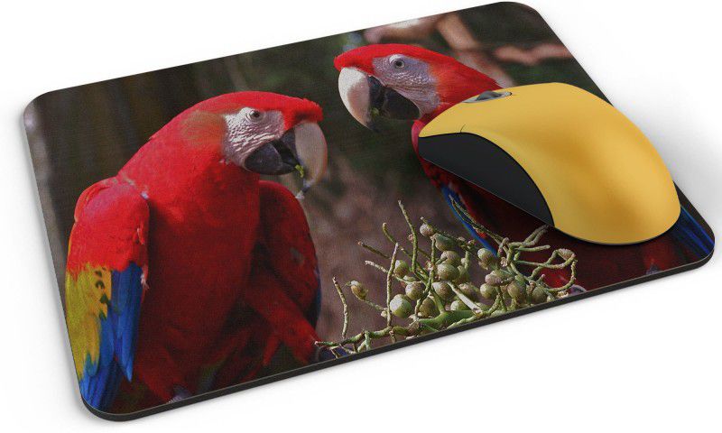 UTU Macaw Parrot Mousepad  (Black)