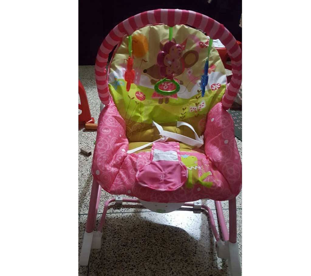Baby Infant to toddler Rocker Chair