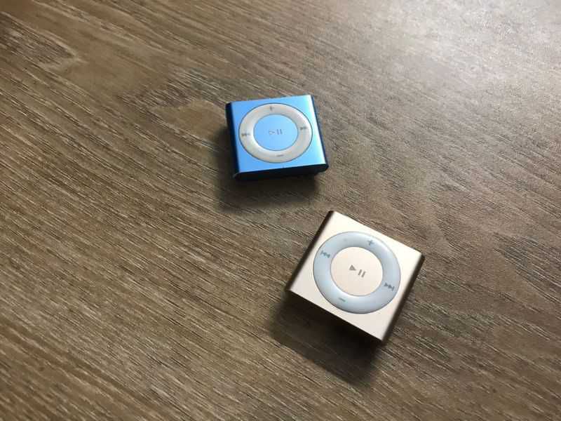 iPod shuffle || Apple