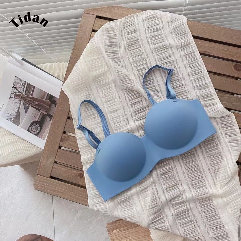 New Bra Push Up Seamless Wireless For Women Non Wire Simple Fashion Shell Half Thick Cup Temptation Gather