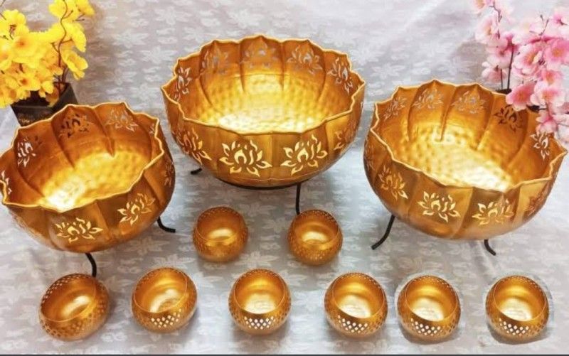 AYEZA HANDICRAFTS Iron Decorative Platter  (Gold, Pack of 13)