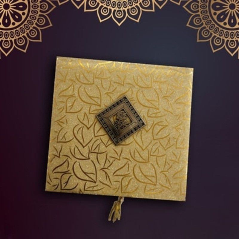 TEACURRY Luxurious Bridal Gift Box - Tea Gift Set (16 Tea Bags) | Golden Assorted Herbal Tea Bags Festive Gift Box  (16 Bags)