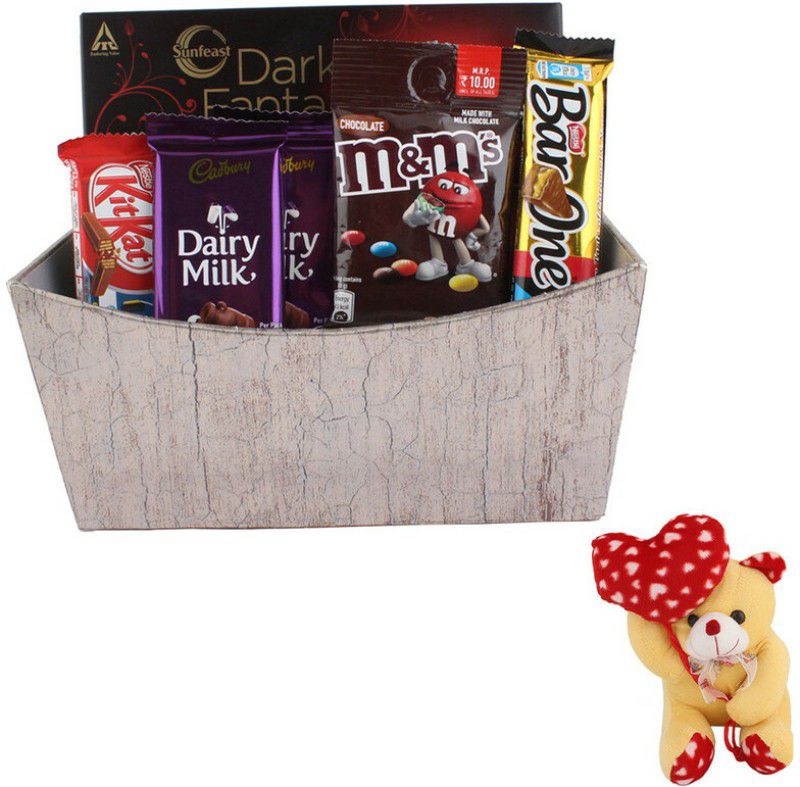 SurpriseForU Designer Basket With Dark Fantasy and m&m's Chocolate With Heart Teddy Bars  (275 g)