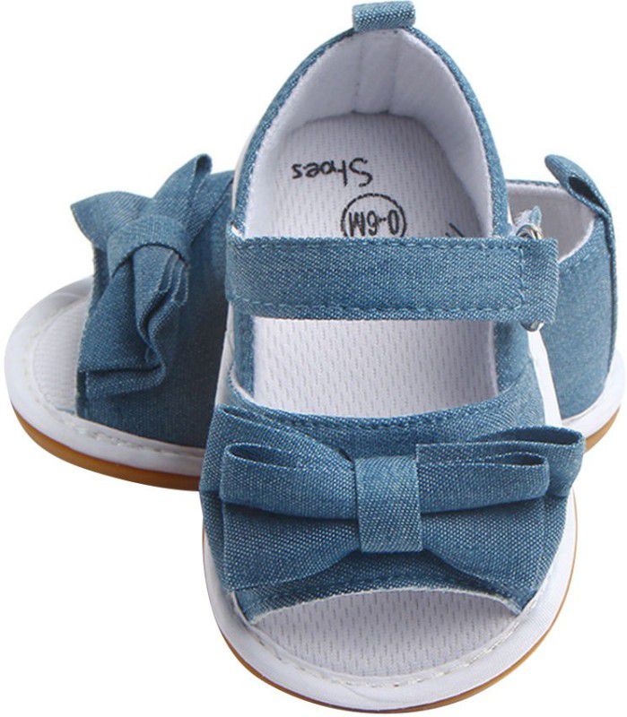 Velcro Strappy Sandals For Girls  (Blue)