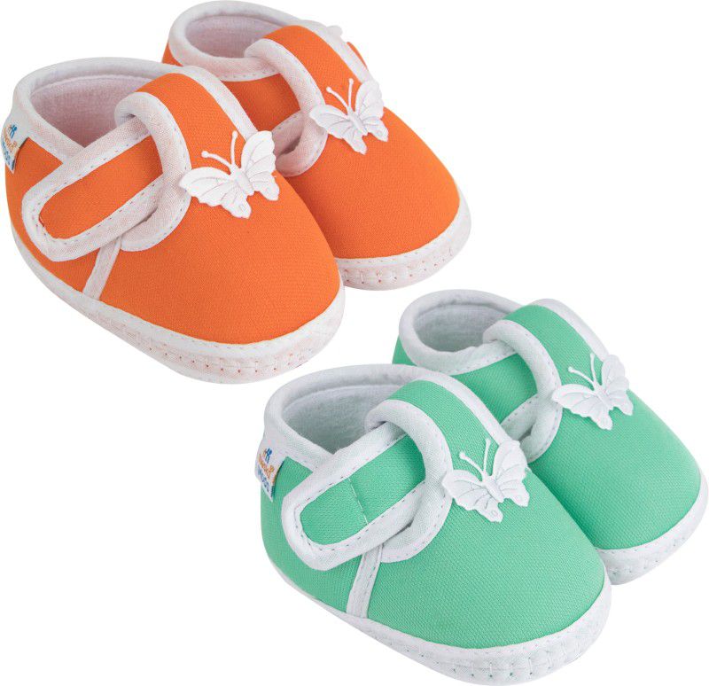 12 To 18 Month Set of 2 Pair Velcro Baby Booties  (Toe to Heel Length - 13 cm, Orange, Light Green)