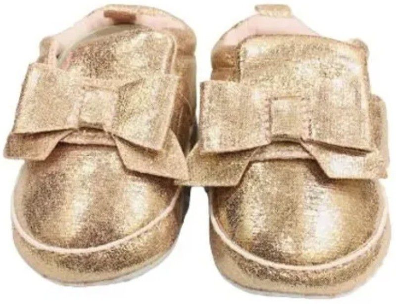 Velcro Sneakers For Girls  (Gold)