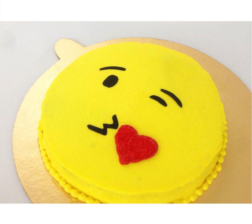 Emoticon Velvet Cake - 1 kg