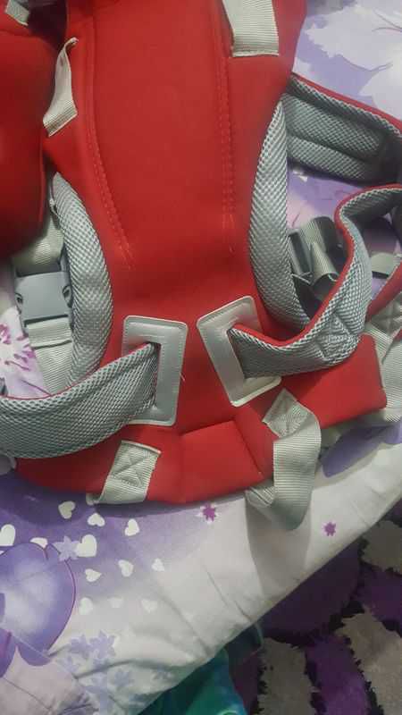 Baby carrier will be sell...totally unused