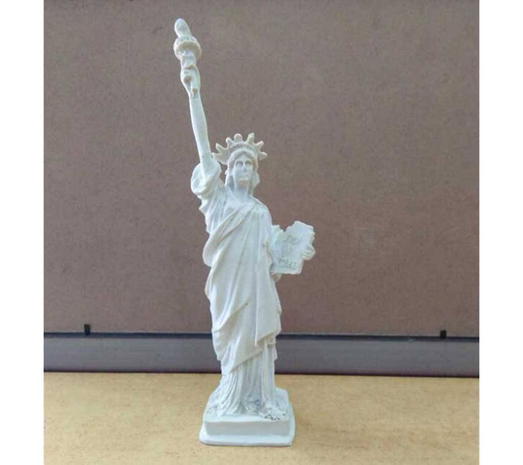 Show Piece - Statue of Liberty