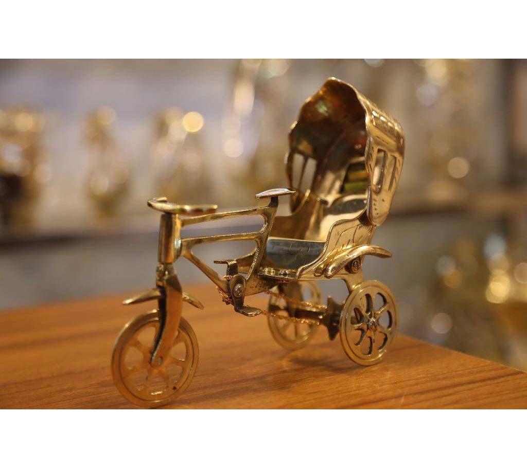 brass made rickshaw show piece (small size) 