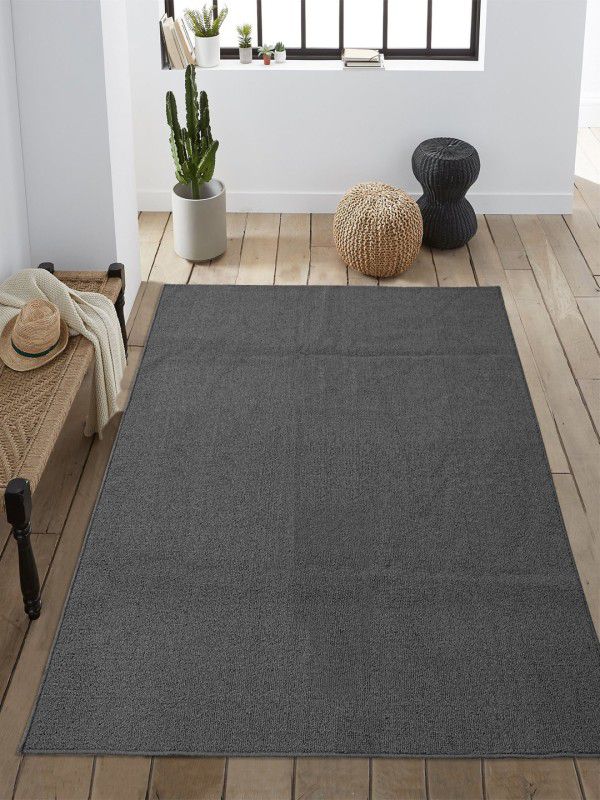 Saral Home Grey Polypropylene Carpet  (180 cm, X 270 cm, Rectangle)