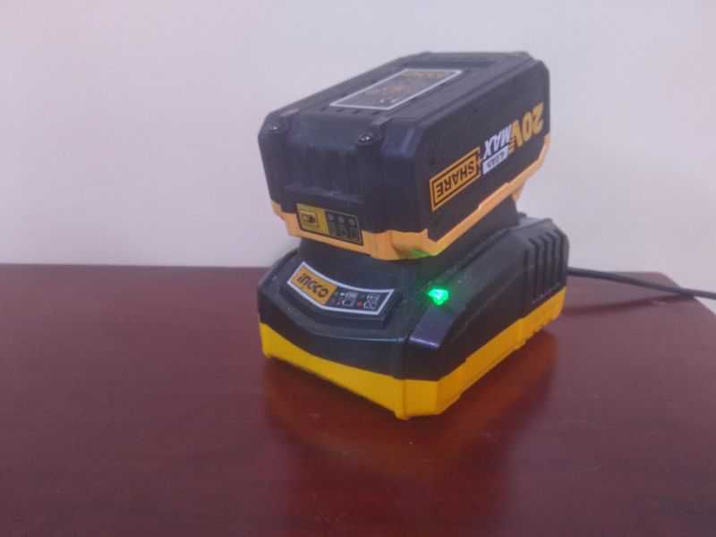Cordless machines battery & charger