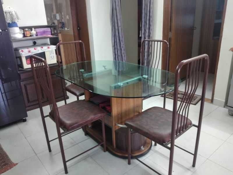 Otobi Dining Table ( with 4 chairs)