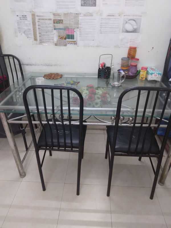 Dining Table & Chair will be Sale.