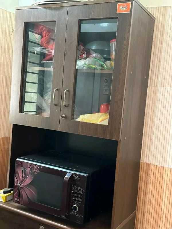 kitchen Showcase Cabinet