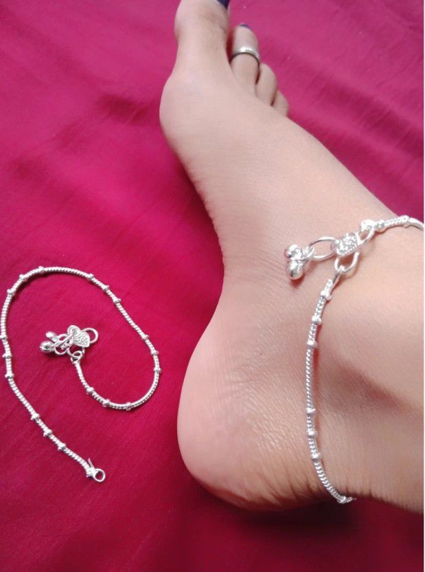 yuvaan crystal Gith Alloy Anklet  (Pack of 2)