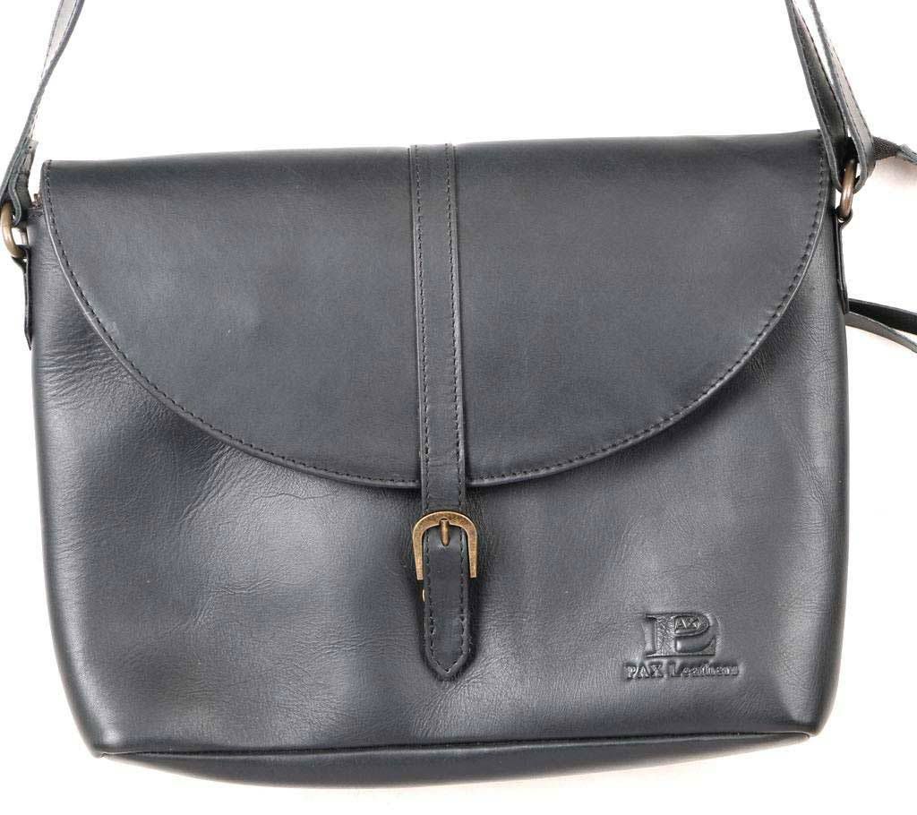 Ladies Black Leather Side Bag