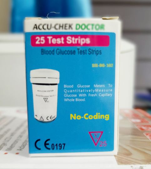 Accu Chek Doctor 25pc Test Strips for Glucose Meter