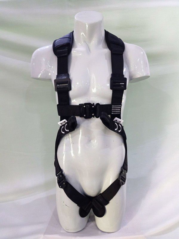 Sahas Infrato Series Full Body Harness Harness for mountaineers, tree-climbers Full Body Harness  (Free Size)