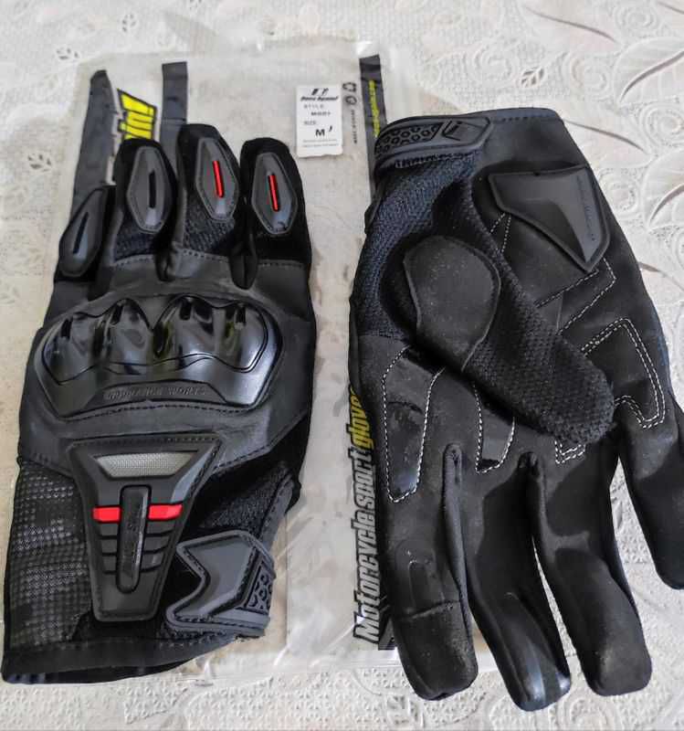 Full Finger Motorcycle Gloves (Size: M)
