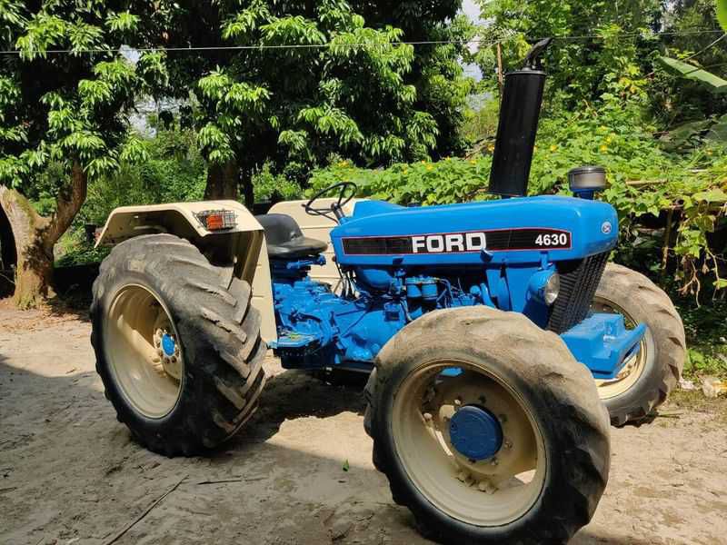 FORD-4630 4w tractor 1999