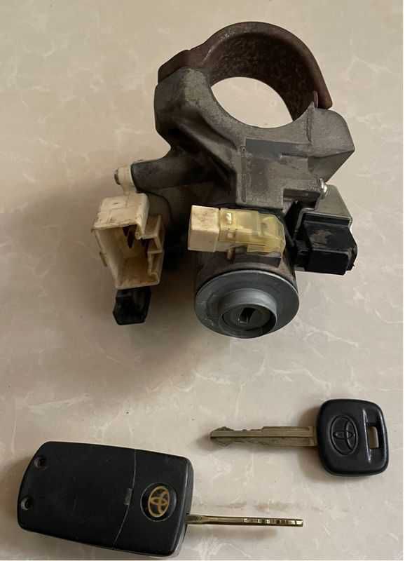 Toyota Ignition Lock set