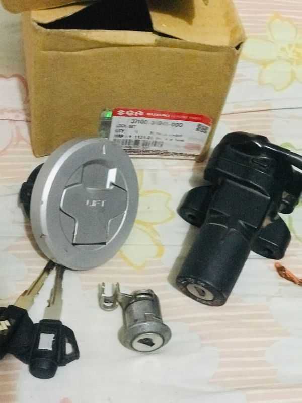 Gixxer and sf lock system full set