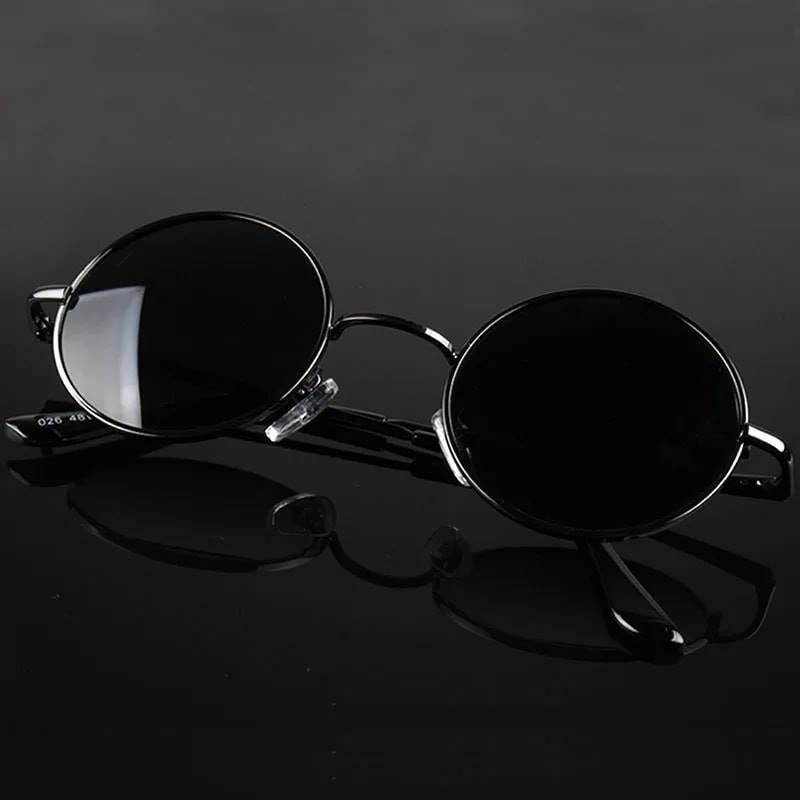 Retro Black Frame Sunglasses for Men