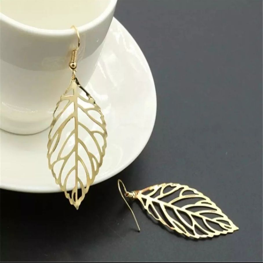 Simple Mori Fashion Leaf Earrings For Women 2021 Zinc Alloy Gold Silver Color Hoops Jewelry Gift Hanging Long Ear Rings