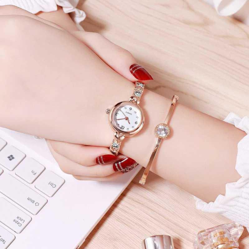Awesome PARTY_PROFESSIONAL_Casual_Track Rose Gold Silver Diamond Chain Stylish Watch For Girls And Women Analog Watch - For Women Exclusive Luxury Silver Diamond And Thin Rose Gold Chain Super Trendy Designer_FAST SELLING Watch for Girls And Women