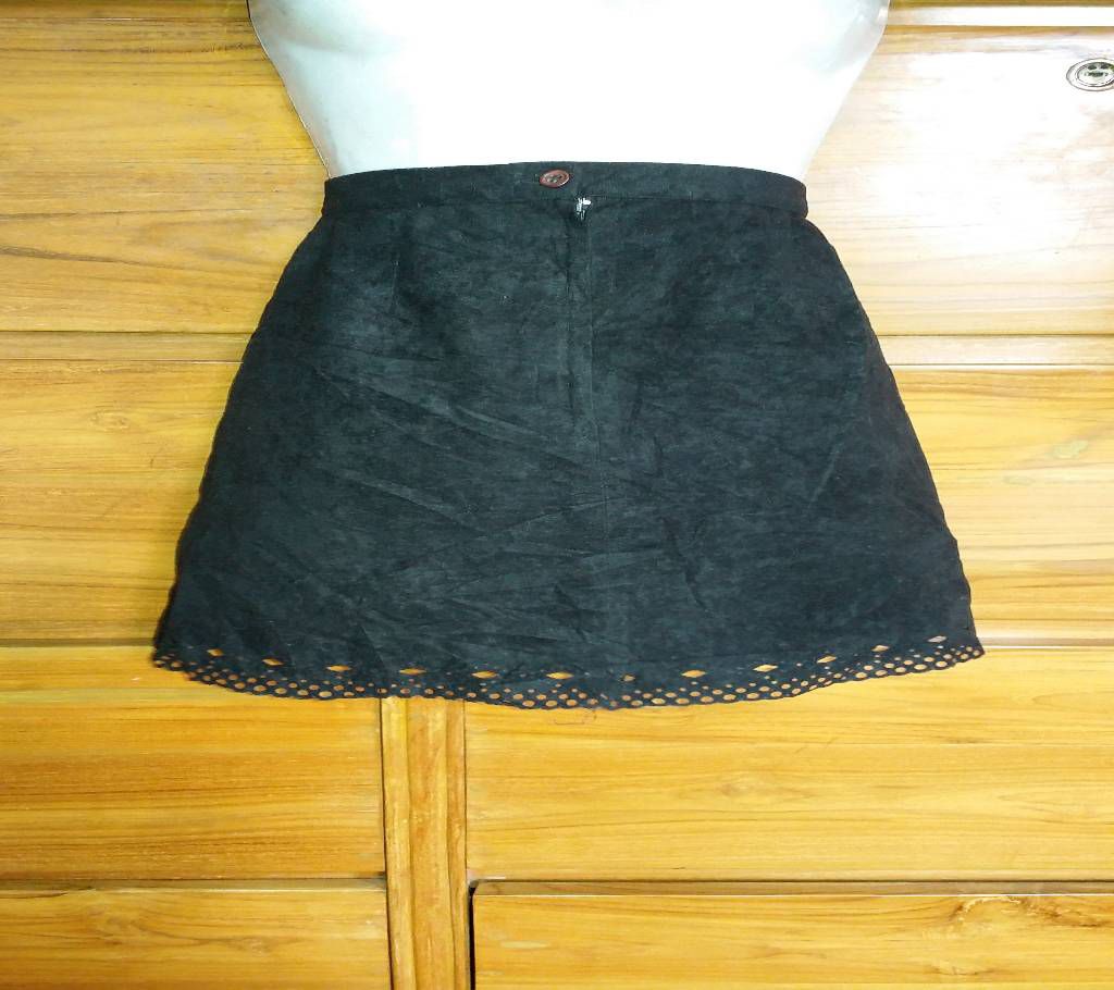 Ladies velvet mini skirt 