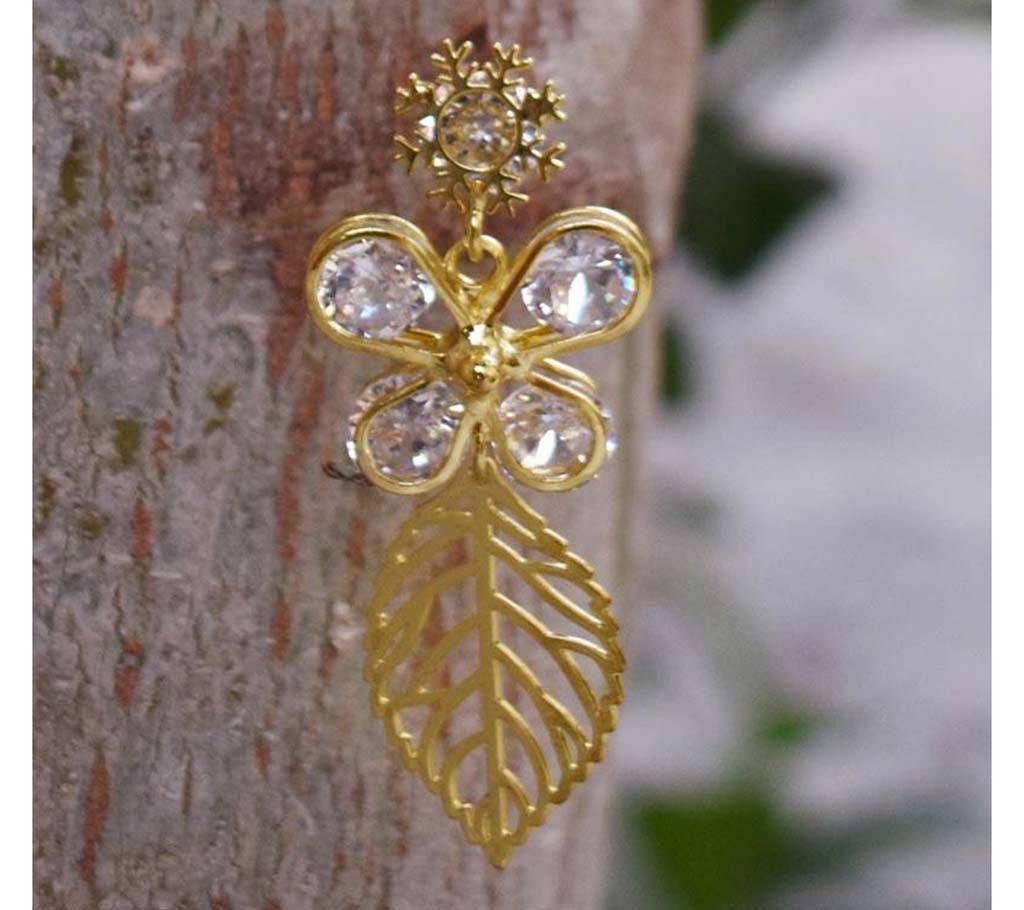 Leaf Shaped Stone Setting Gold Plated Ear ring